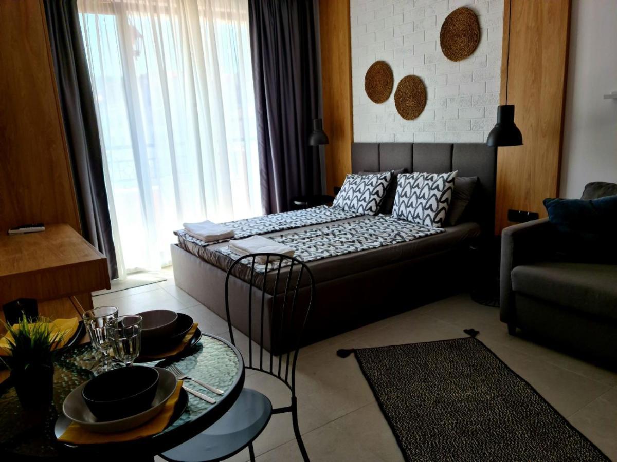 Studio Greenn Life Beach Resort โซโซโปล ภายนอก รูปภาพ